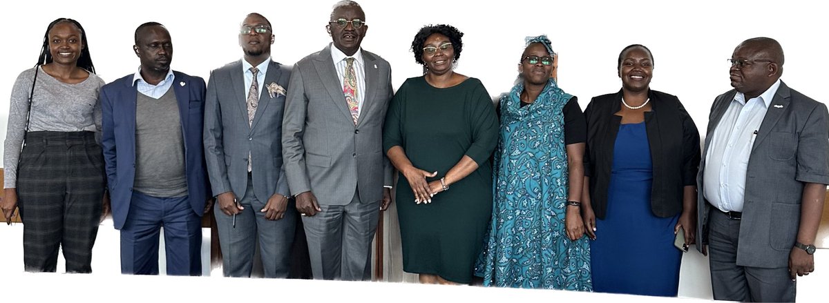 IsaacKalua's tweet image. Towards a passionate green agenda with fruitful discussions between @ForeignOfficeK, @StandardKenya and @greenafricaorg. #FromPlanToAction #GreenJustice2023 #Kenyans  #