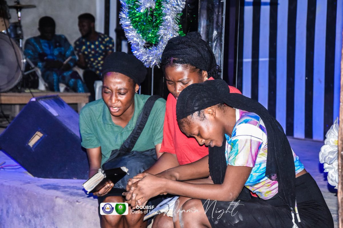 Praise God... Halleluyah.

Pictures from the drama presentation the RYC drama department did last week Thursday at OOU BSF.

View and be blessed.

#dramatist #godselect #kingdomgoals #kingdompromises #deliverance #salvation #ryc_dramaministry #rehobothyouths #rehobothyouth_church