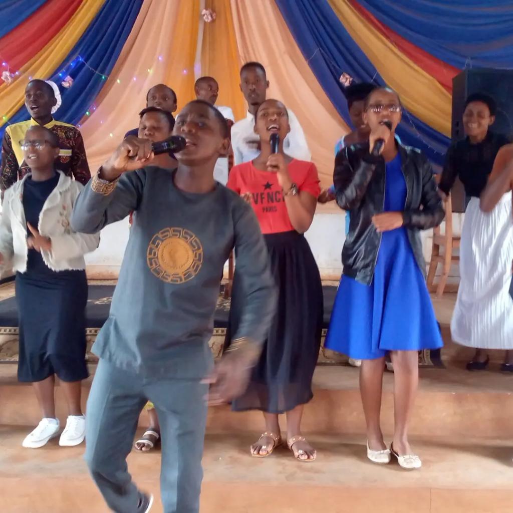 Worship this Sunday February 26, 2023, the atmosphere and the blessing was with the whole church. Today's word was to live with the Holy Spirit and show the world what Jesus Christ is🙌🎆💞💐🥰🥰🎊🎆👏💖💖🙌📒🎈💞🎄💮🥰💞
Matthew 28:16-20.