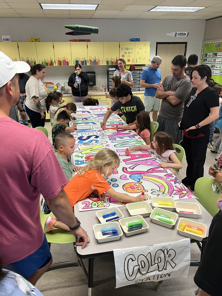 Thank you to all that came out to Family Fitness Night! 
<a href="/BangElementary/">Bang Elementary</a> 
<a href="/gracesimonmusic/">Grace Simon</a> 
<a href="/TaraCookeArt/">Mrs. Cooke</a>