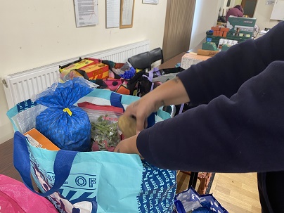 MDC_News's tweet photo. MDC schemes to tackle #FoodPoverty in #Mansfield have been shortlisted for best Community Engagement Scheme in the  Municipal Journal Achievement Awards. Full story:  https://t.co/Os8JMIoC0B https://t.co/7LoRViJFv1