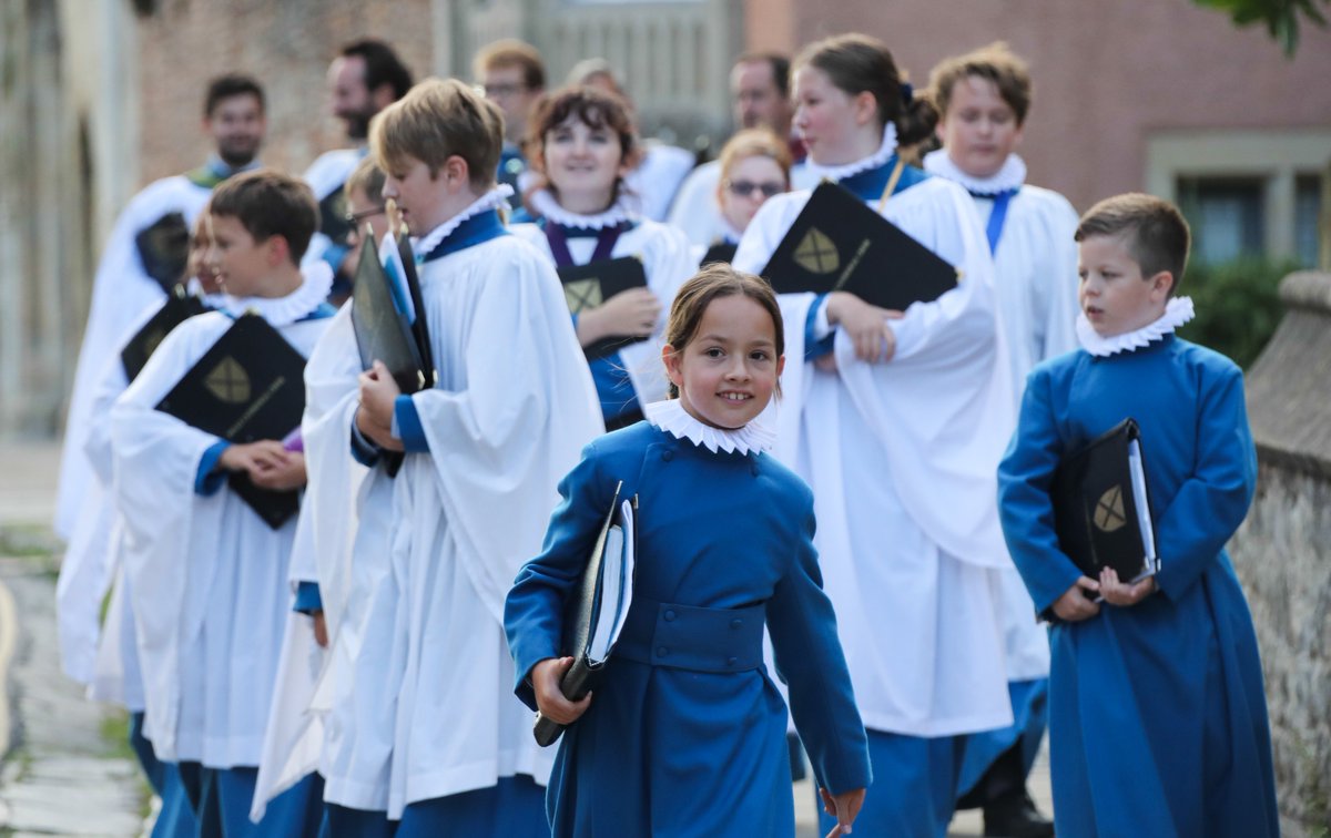 Happy #Easter2023  🐇🌷🌼🐣

We hope everyone involved in cathedral music up and down the land can now enjoy a well-earned rest 🎶