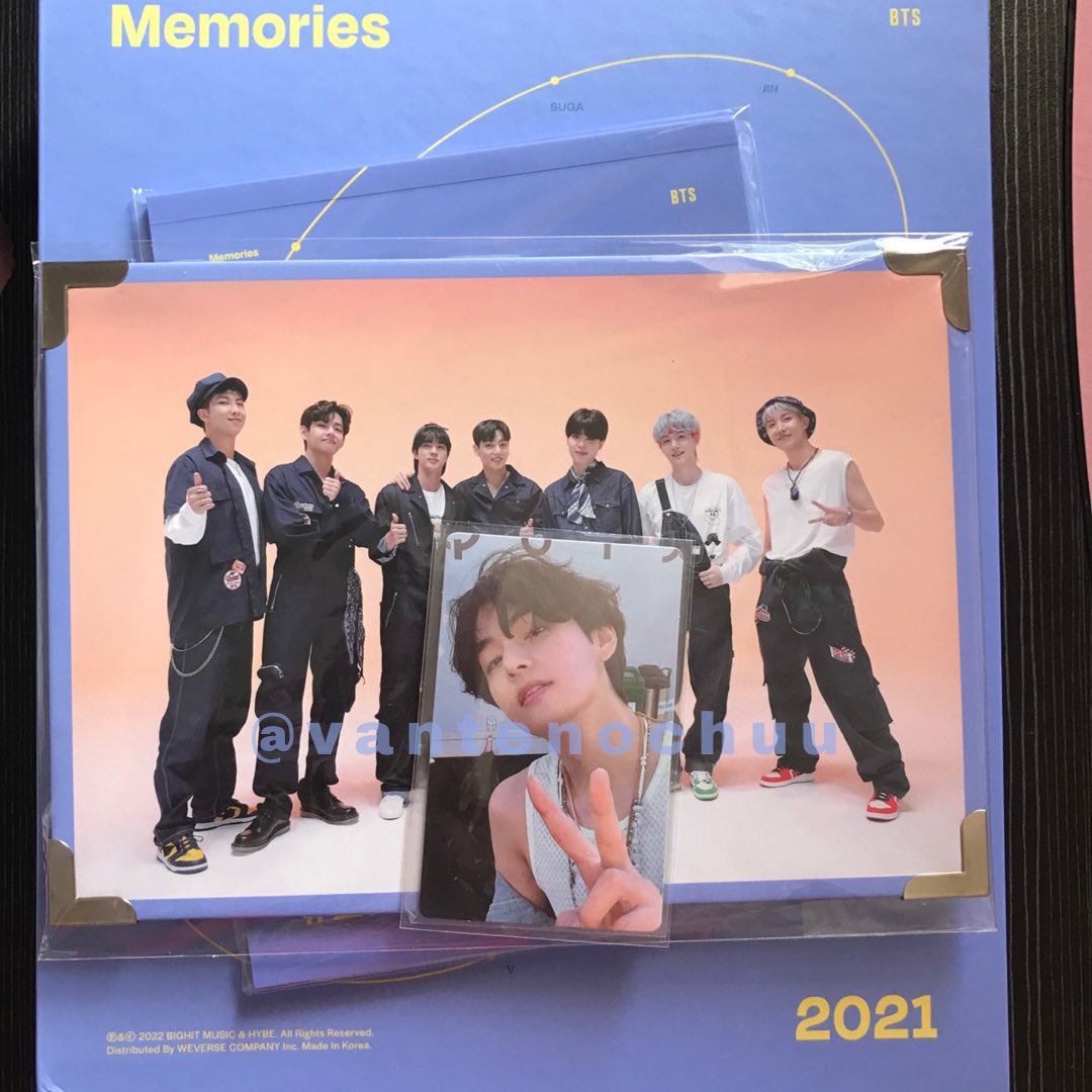 vantenochuu's tweet photo. STILL AVAILABLE  pls help rt 🫶

wts lfb ph | memories 2021 dvd unsealed 

- complete inclu w/ taehyung rpc (with POB) 
- onhand ready to ship
- 3, 200 php (can lower if payo) 

🏷 bts memories 2021 memo 21 dvd rpc photocard namjoon  jin yoongi jhope jimin taehyung v tae jungkook https://t.co/B0JtX2n8Fo