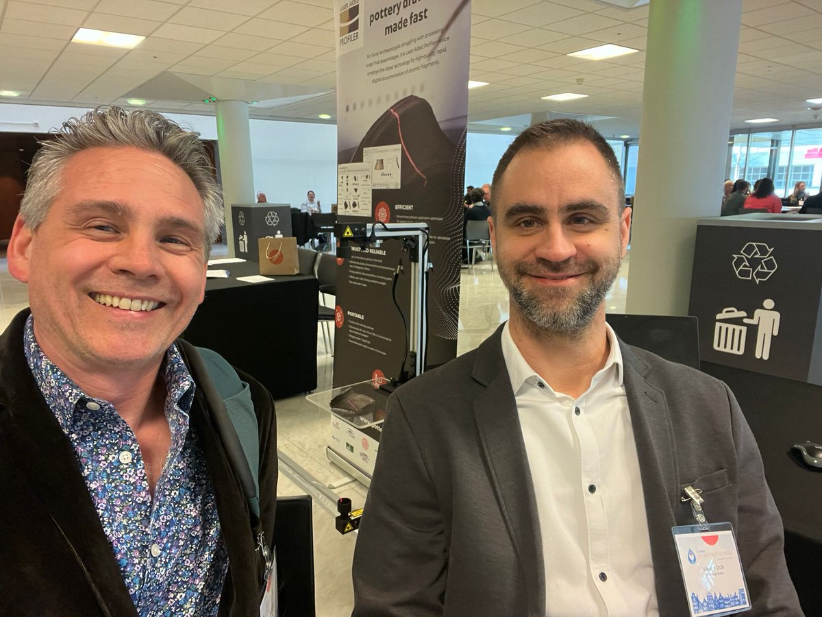 demjan_drzik's tweet photo. Had the pleasure of meeting Eric Poehler, one of our happy customers, at #CAA2023Ams https://t.co/fsfHiw1Rw9