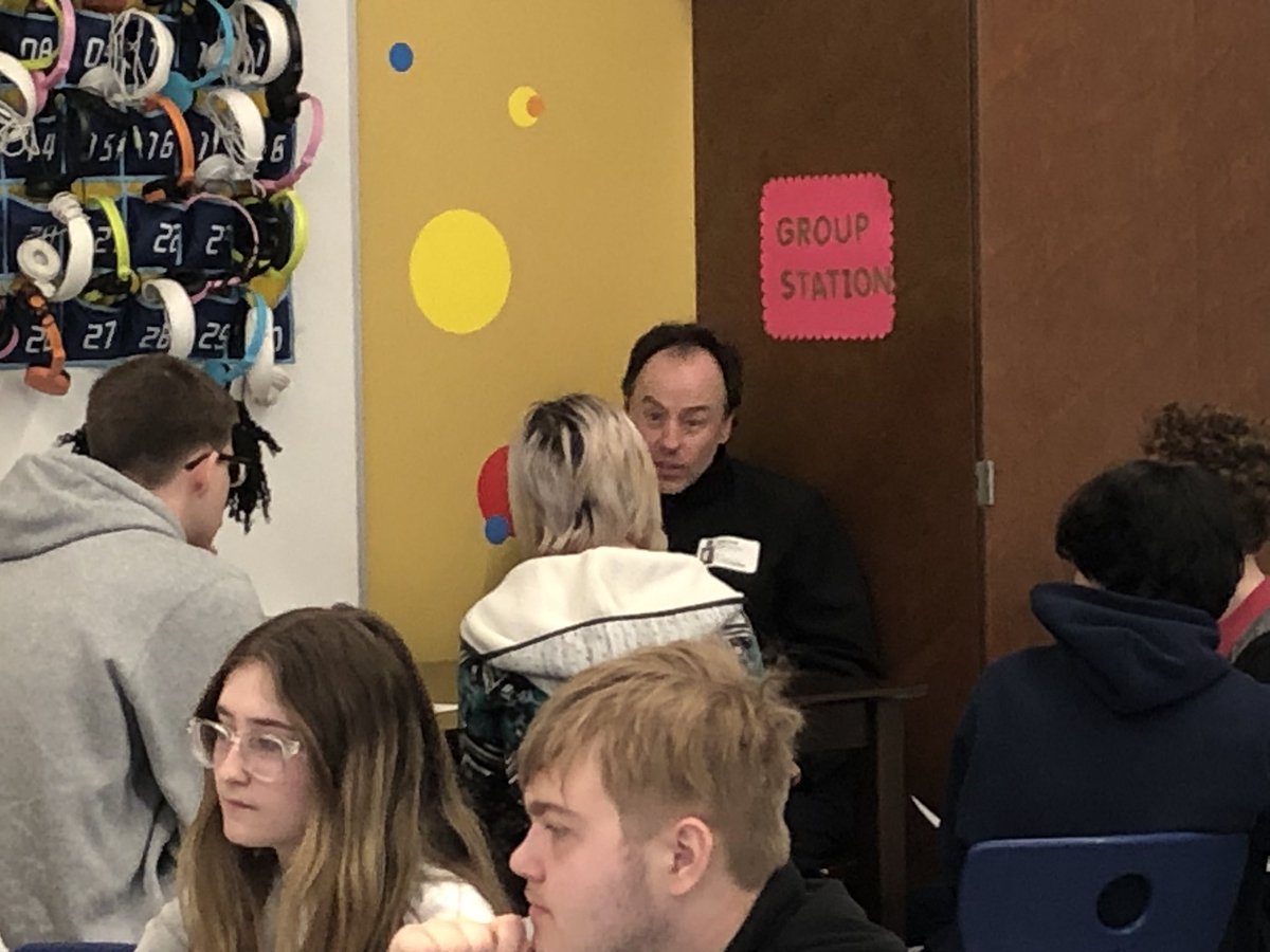 MrsPavaoRules's tweet photo. It was a wonderful experience inviting some Providence College Youth Theater students to my Film Studies and English 9 classes today. The kids really enjoyed the experience, learning from some outgoing young adults, and my dear friend, Jimmy Calitri, director of theater at PC! https://t.co/FhnBkMcoOd