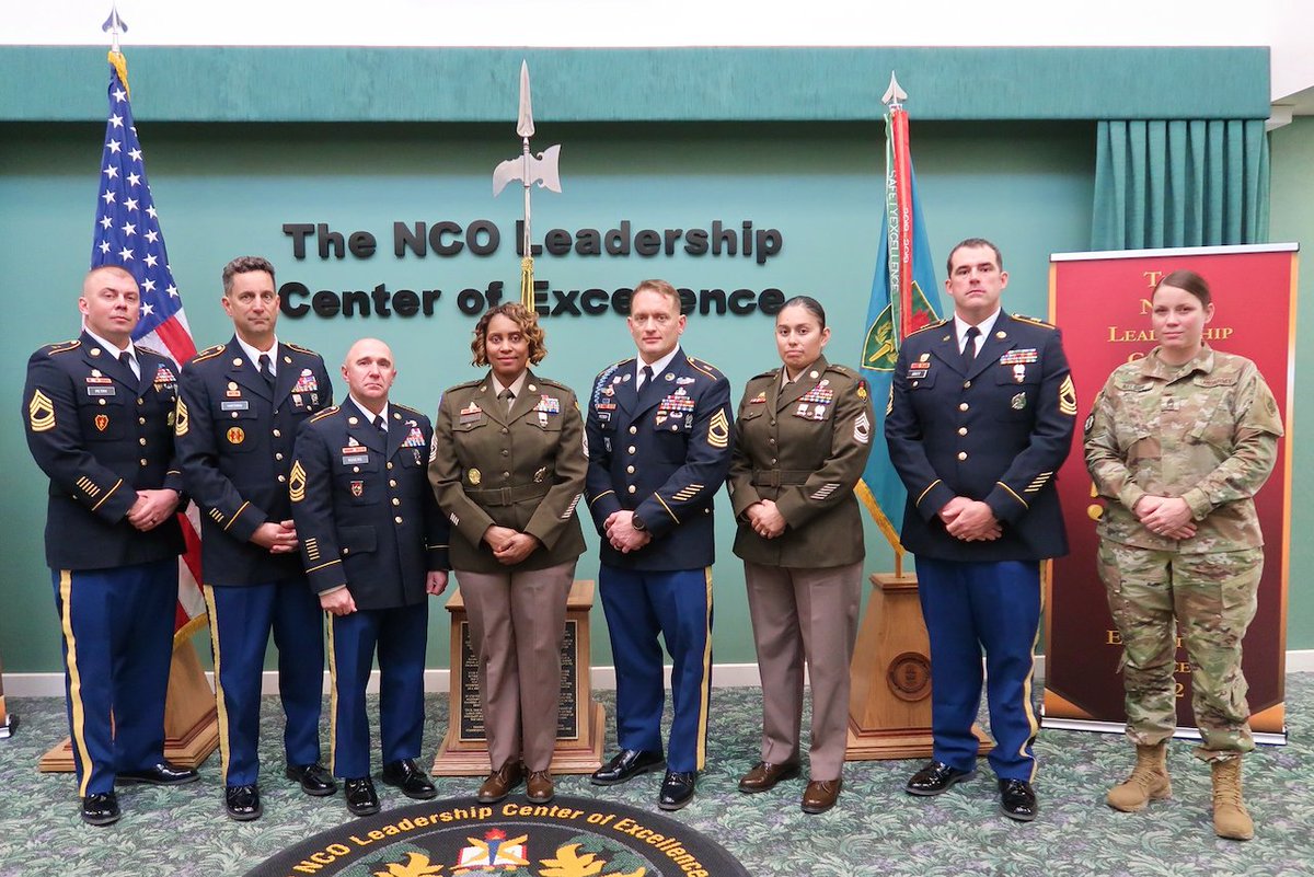Meet the NCOLCoE Master Leader Course (MLC) Instructors led by SGM Rhonda L Byrd. These NCOs are the best and are responsible for training and educating Senior enlisted Leaders!
For more information about the MLC, go to the link below:
ncoworldwide.army.mil/Academics/Mast…

#insidethewire