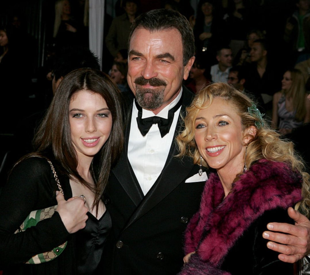 'I quit Magnum to have a family. It took a long time to get off the train, but I try very hard to have balance, and this ranch has helped me do that.'

Read more on how famed actor Tom Selleck raised his daughter on a ranch:
theepochtimes.com/i-quit-magnum-…