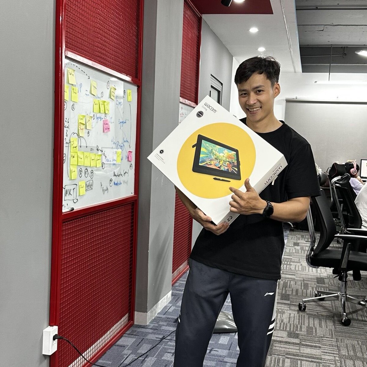 HikerGames's tweet photo. Chúc mừng bạn Ngô Hoàng Chiến đạt giải Nhì cuộc thi thiết kế game UI do #Skymavis tổ chức. Chúc bạn sức khỏe và ngày càng nhiều thành tựu trong sự nghiệp ;) https://t.co/hbjyYp2Lhj
