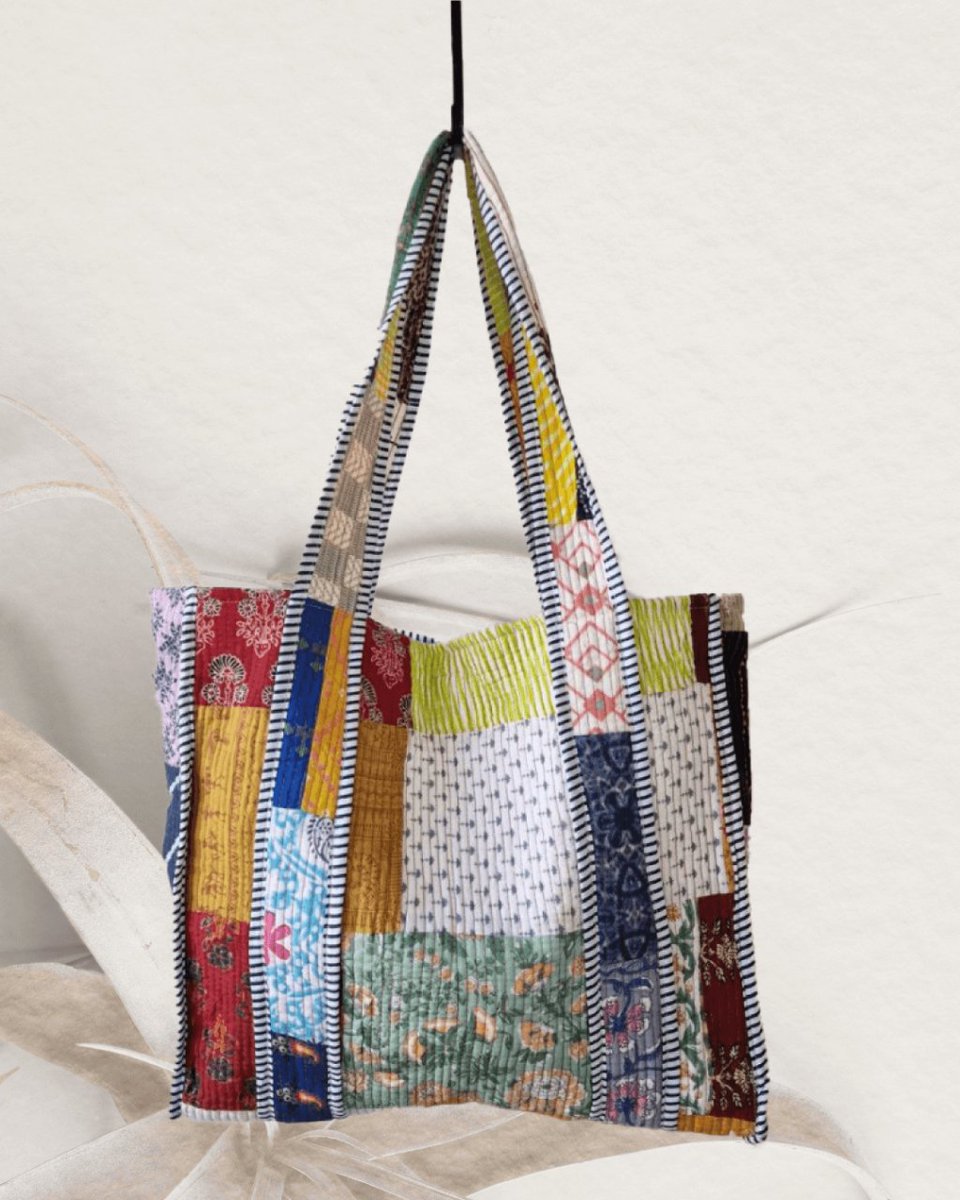 Es hora de destacar con un bolso único 🤩

Estos bolsos de patchwork son únicos, ya que no hay dos que sean iguales y, cada lado del bolso es diferente 😃 Consigue tu nuevo bolso de shopping en nuestra web 👉: bit.ly/3zq096T

#liberatta #maxibolso #bolsoshopping