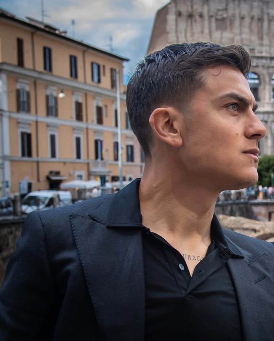 centralpdbr's tweet photo. 📸 Novas fotos do Dybala no Coliseu https://t.co/M1oTm1tCZ8