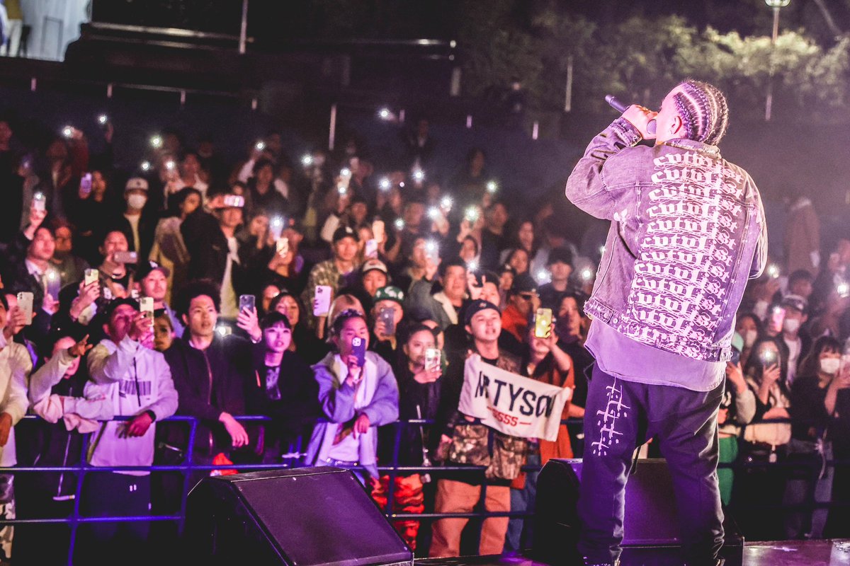 GroovingJam's tweet photo. 🪐 𝐋𝐈𝐕𝐄 𝐏𝐇𝐎𝐓𝐎 🪐
2023.4.2(sun) DAY2
/
MC TYSON
\
Photo by @SPG_NABE
#Groovingjam
#livephoto https://t.co/9clcn2vJsa