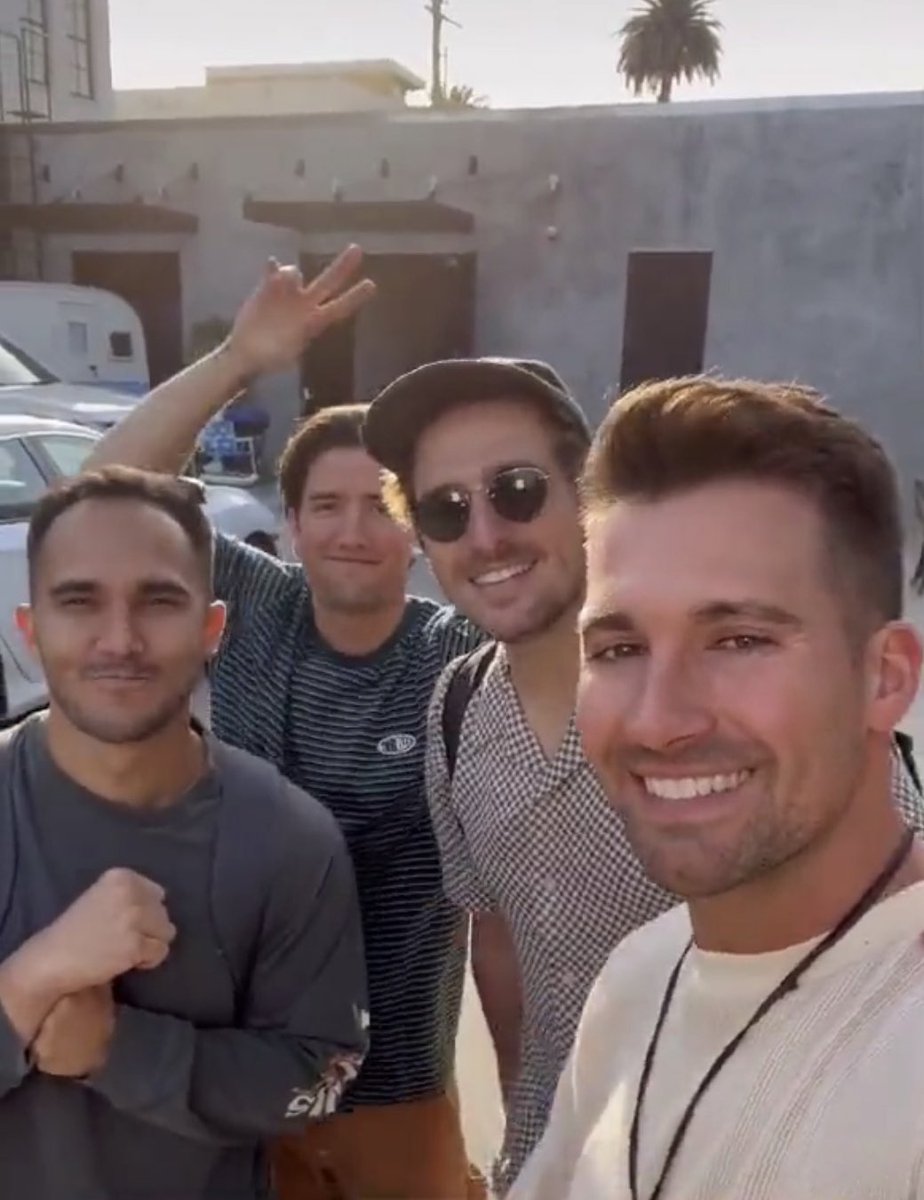 BTRbot (RIP)  🤖 (@btrb0t) on Twitter photo 