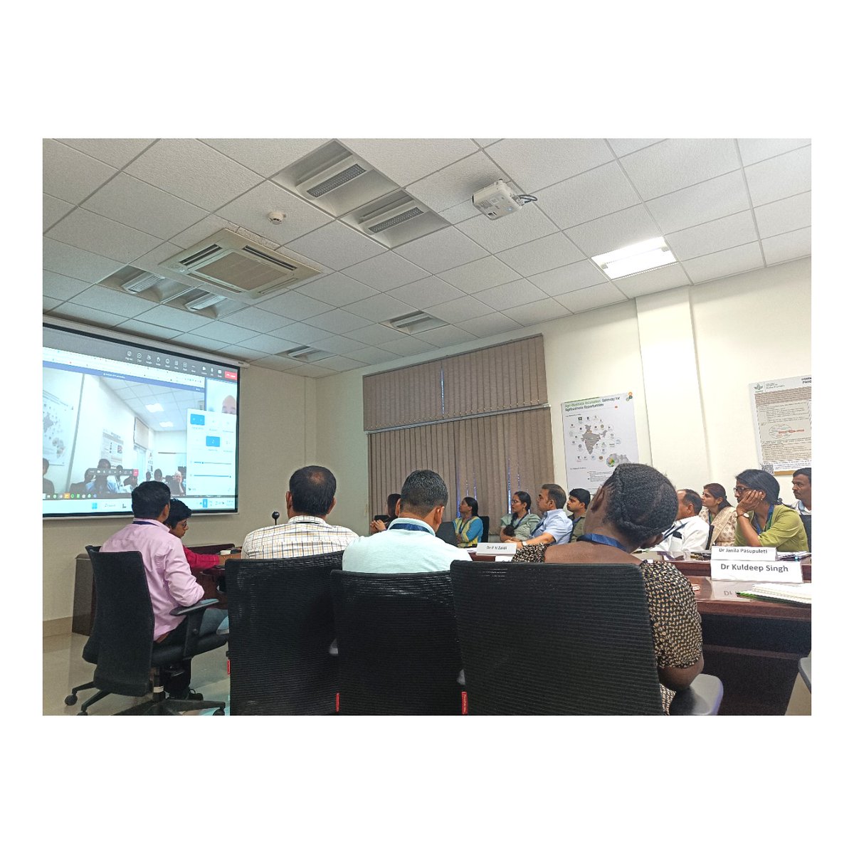 PSpoojashukla's tweet image. Glad to learn the emerging technologies for precise and effective phenotyping, at the workshop on &apos;Advanced Phenotyping Technologies for Agriculture&apos;, organized by @ICRISAT.🌾✨
#Phenotyping  #Agriculture