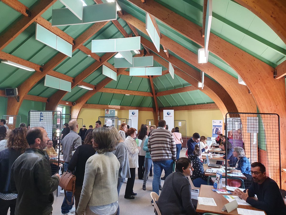 #AvecPoleemploi #Dax, Rencontres #entreprises et demandeurs d'emploi pour découverte  #métiers grâce à l'immersion Professionnelle. #TousMobilises @poleemploi_NA @pole_emploi <a href="/LarrieuNicolas/">Nicolas LARRIEU</a>