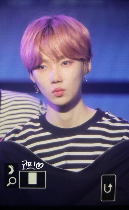 —181129 ◡̈ ˚｡⋆  
 
<a href="/WE_THE_BOYZ/">THE BOYZ (더보이즈)</a> #뉴 #최찬희 #CHANHEE #NewShot