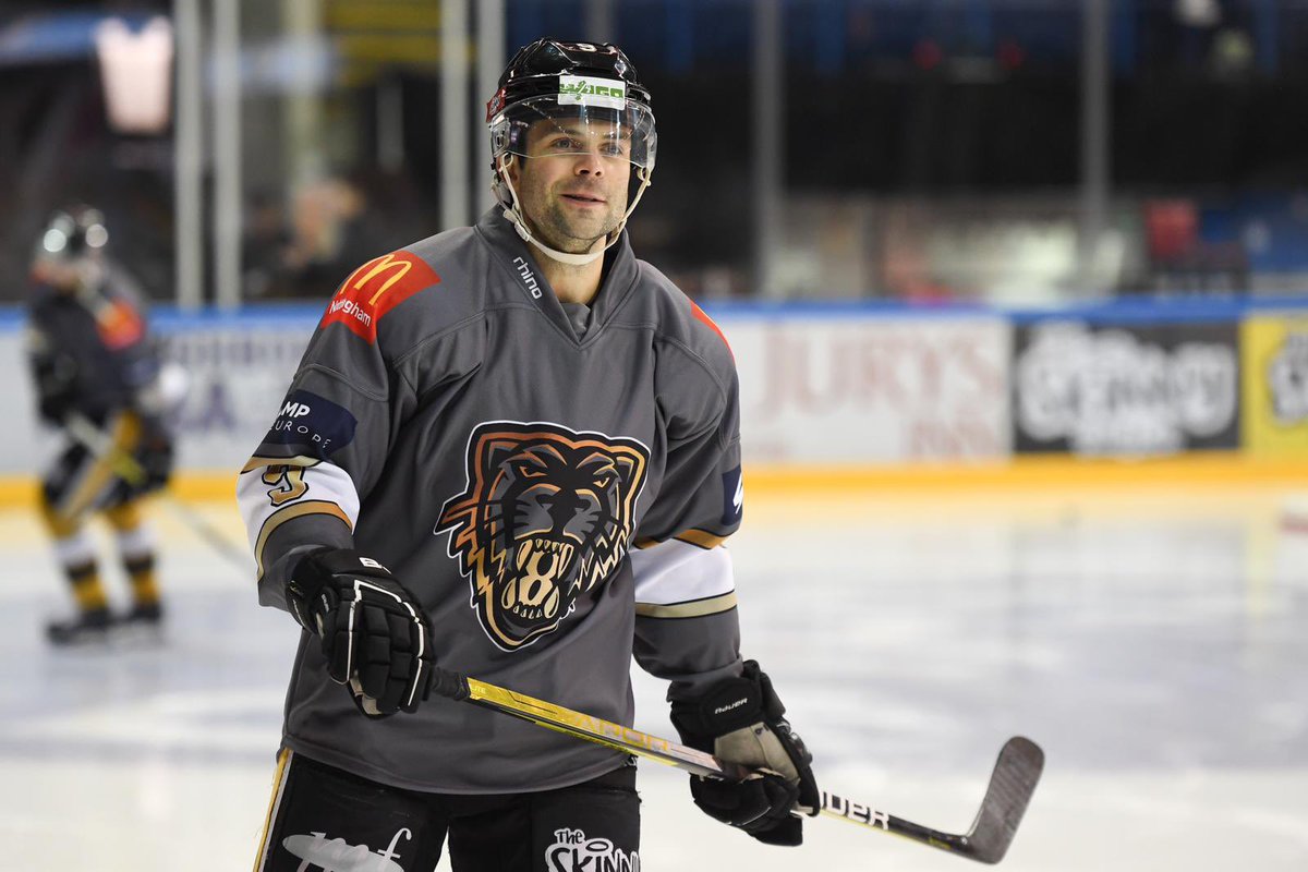 Afternoon everyone here are a few more images from a great night on Monday. Also @PanthersIHC fans you can get your hands on this jersey from our leading scorer @adam_brady19 at the online auction. These are the last testimonial shirts app.galabid.com/8mmyers/items