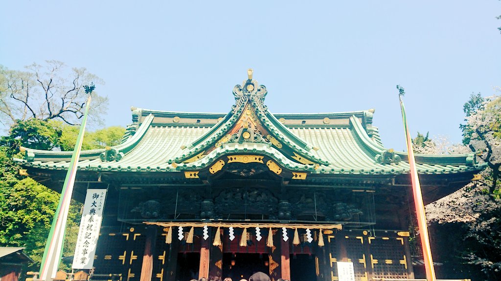 友人とバスツアーに参加して、静岡行ってきた！ツアーナースでは行ったことあったけど、プライベートでは初めてだったので、新鮮だった。天気よくて桜もキレイだった🌸 https://t.co/mthxNbBz0H