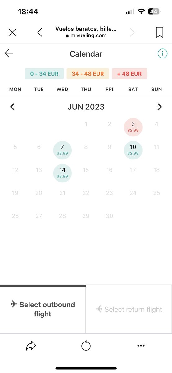 Niamhh_C's tweet photo. @vueling my flights, which you say I would be contacted about if there was any changes too, don’t seem to be available to book on your website?Shannon to orly 24th of June and return on 28th. Can you explain? https://t.co/EN7rxl4Y3o