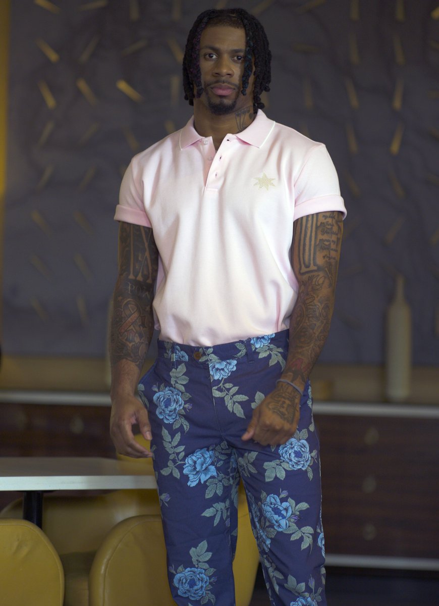lordsofharlech's tweet photo. Ryan Smith seen wearing our Jack Floating Forna pant.
#lordsofharlech #mensfashion #ootdmen #springfashion #mensstyle https://t.co/t8PFgnm8qp