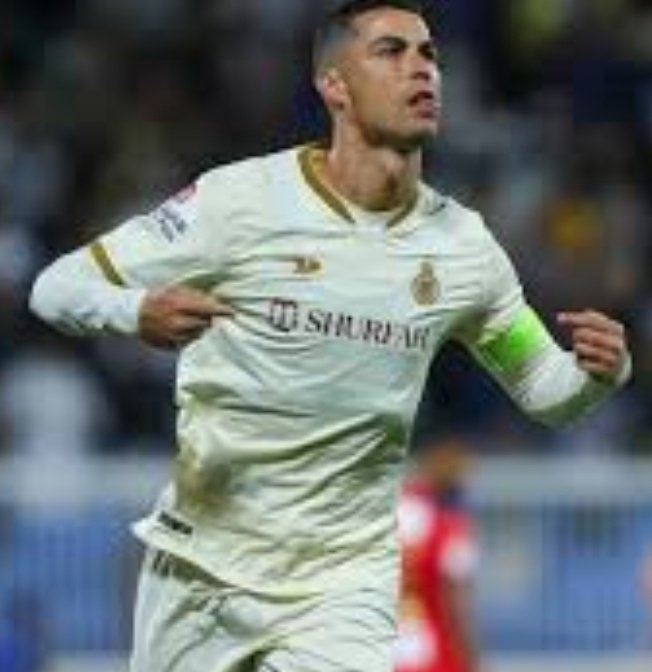 othmanmali's tweet photo. قول ان من مصلحة الكرة السعودية ان يحقق #النصر الدوري لأنه يضم #كريستيانو هو #جهل_مركب
الصحيح والأفضل والأميز ان يكون البطل غيره حتى يتأكد العالم ان #الدوري_السعودي شرس ويضم فرقا قوية قبله وفي وجوده
بالنسبة لترتيب الهداف ليس ثمة فرق فالعالمي صنع هدافين قبله كثيرا
#الاتحاد https://t.co/HhwxZZ0ciB