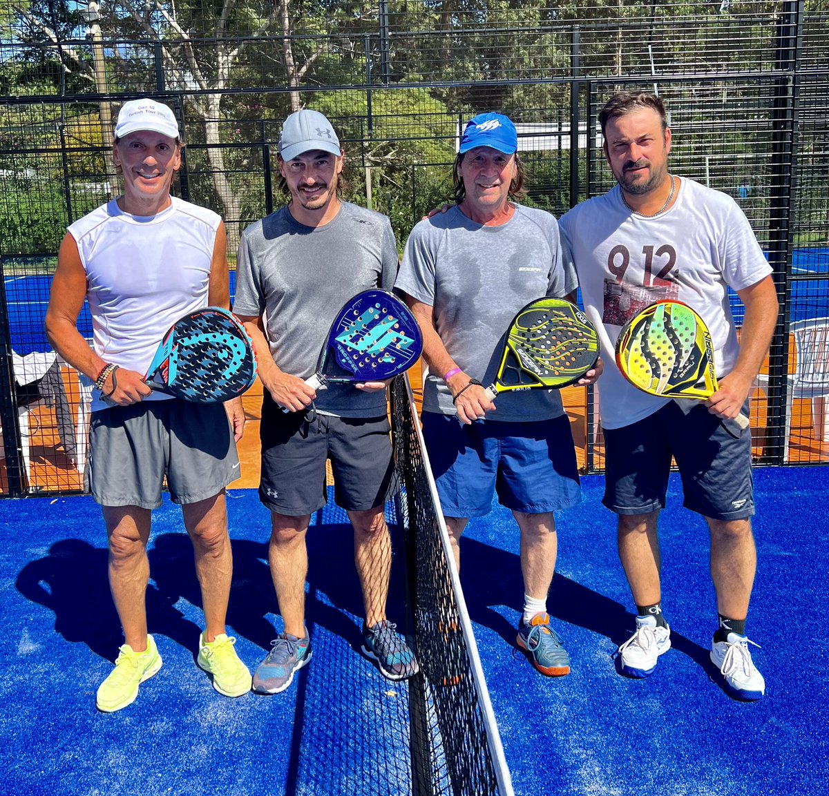 Gran partido esta mañana en con mi compañero  Nacho Sosa , Mauri y <a href="/alejandroGravi1/">alejandro Gravier</a> , felicitaciones Ale por tu evolución en el 20 x 10 , el viernes clínica para afianzar y aprender conceptos !