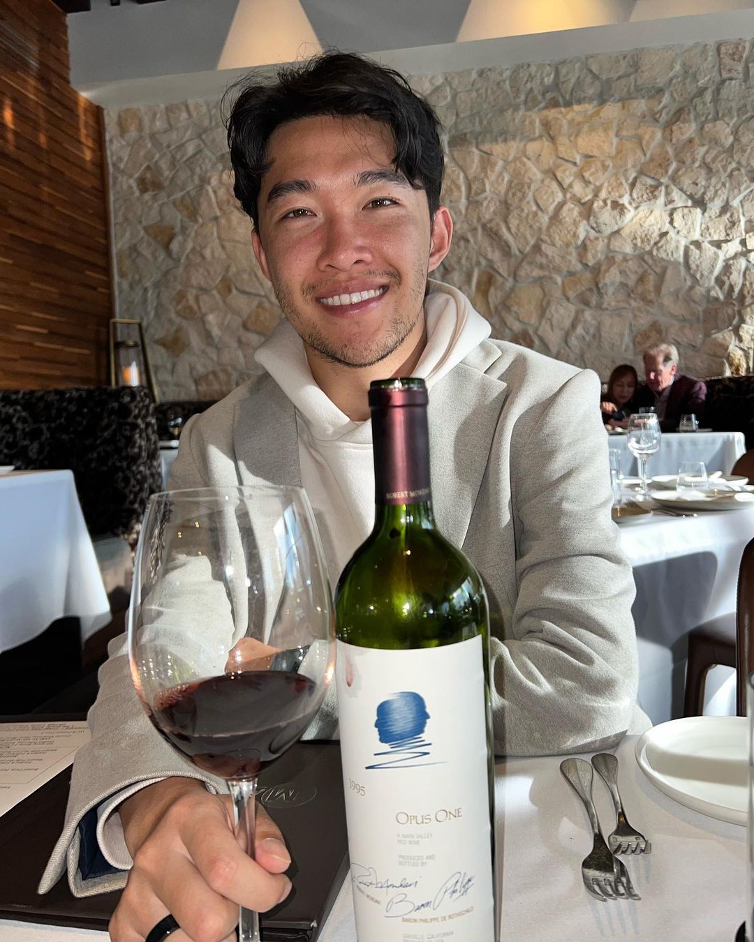 Anthony Zhang 🍷 on Twitter "Seven years ago, I suffered a spinal cord