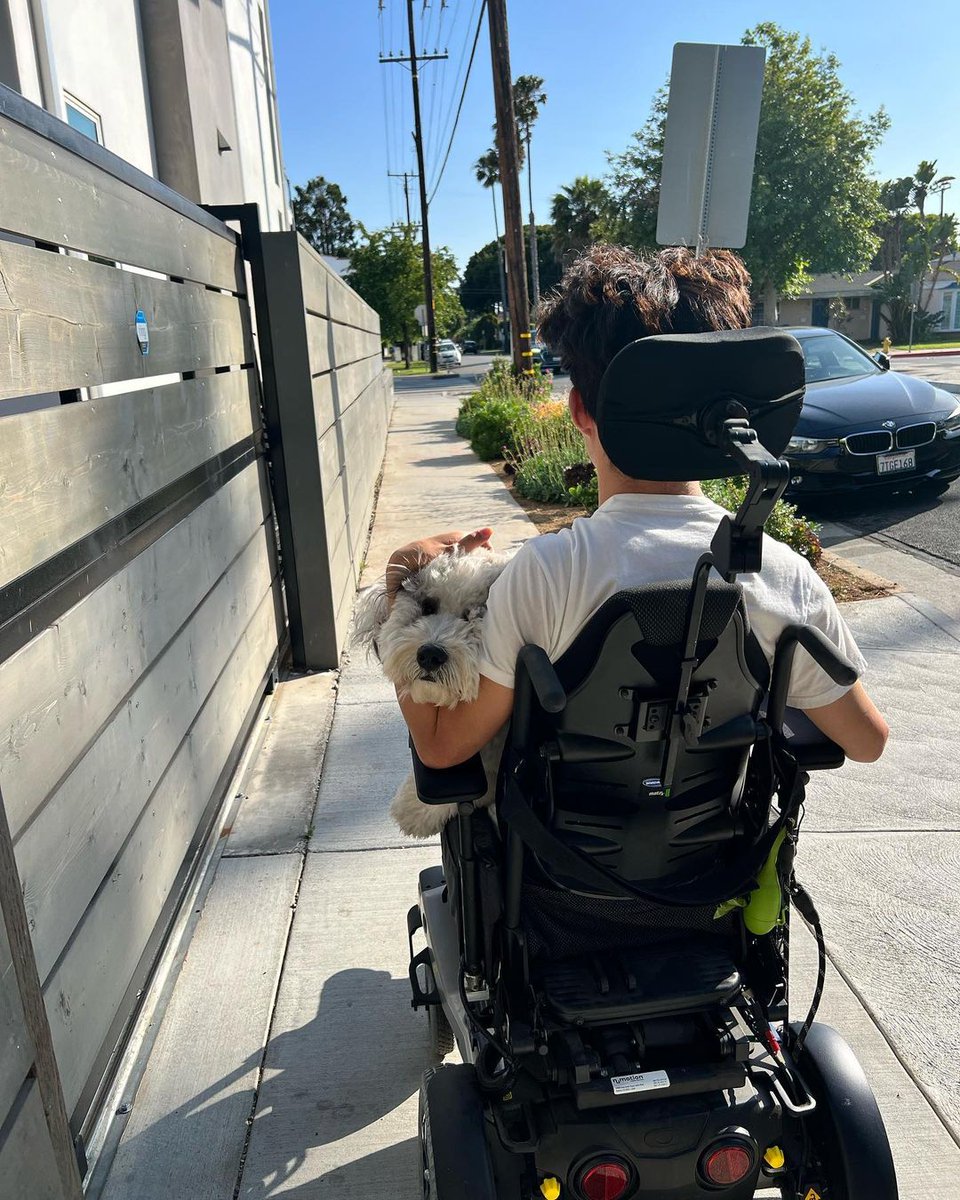 Anthony Zhang 🍷 tweet media