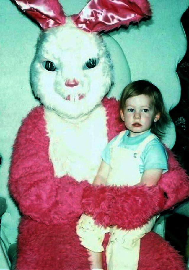 bitter69uk's tweet photo. The countdown to Easter weekend is ON! #Easter2023 #Easter #EasterBunny #scaryEasterBunny #retroEaster #vintageEaster #EasterKitsch #LobotomyRoom #badtaste #shockvalue https://t.co/rdc9irZpAr