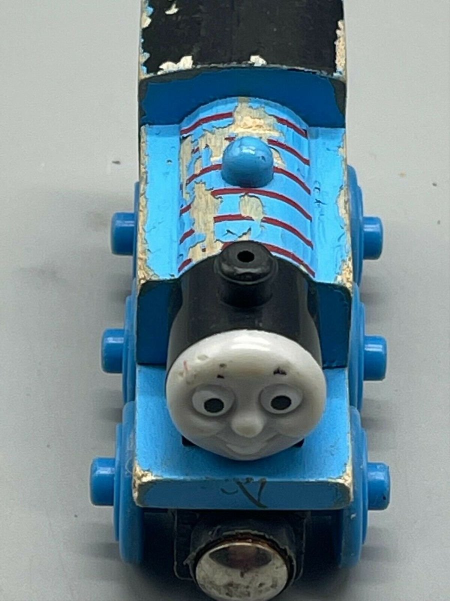 BeatUpThomasToy's tweet photo. Thomas train wooden Thomas magnetic connect 3"blue gently used wood READ 
 $15.00 https://t.co/Xt58uIsmse