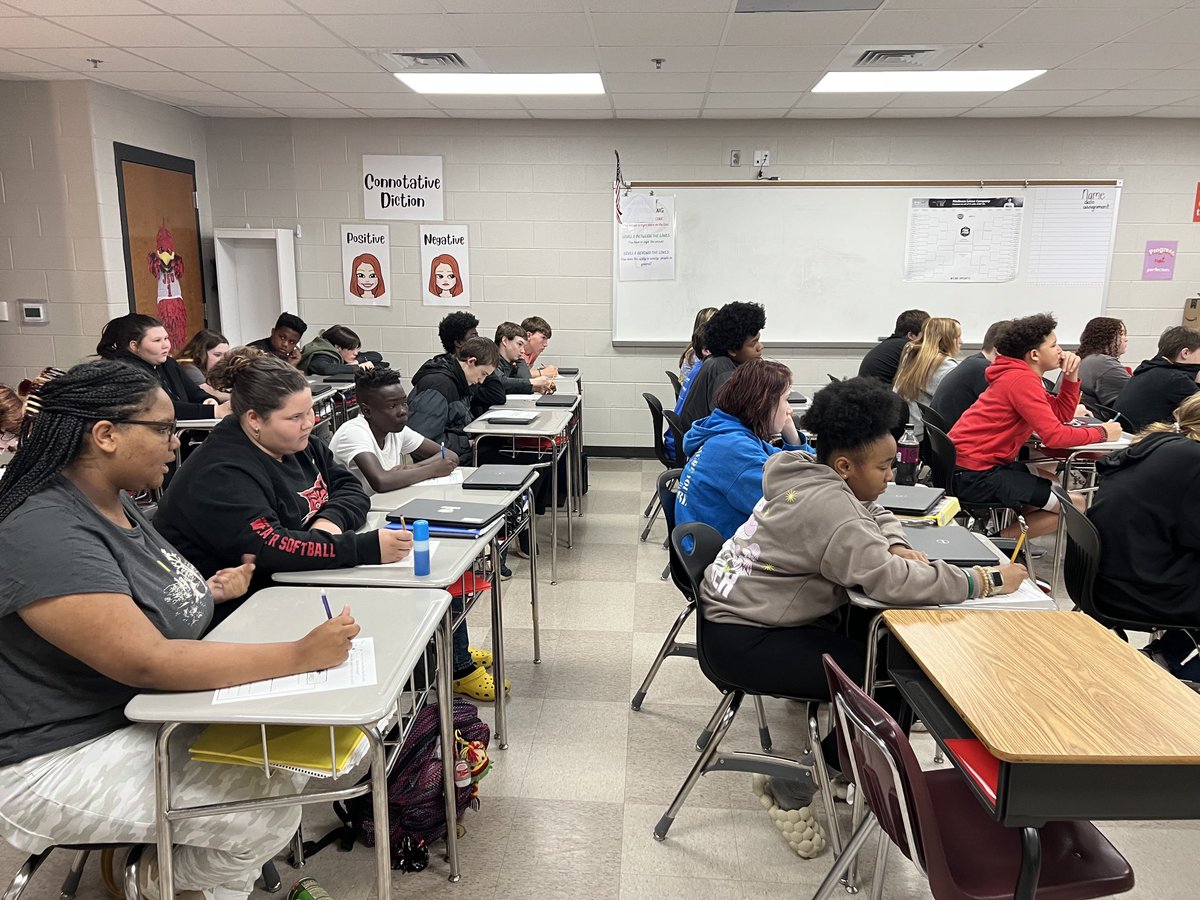 Julie Walker tweet media