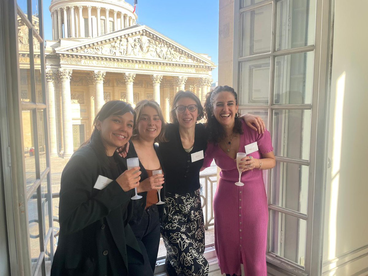 giu_sapio's tweet photo. Merci à toustes
C'était incroyable !
#mediasvss 
@Charlottebsn @ma_Bazin @JeanneWetzels https://t.co/PXew66CX1a