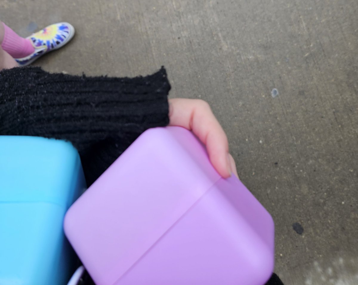 ʰᵃʳˡᶦᵉ tweet media