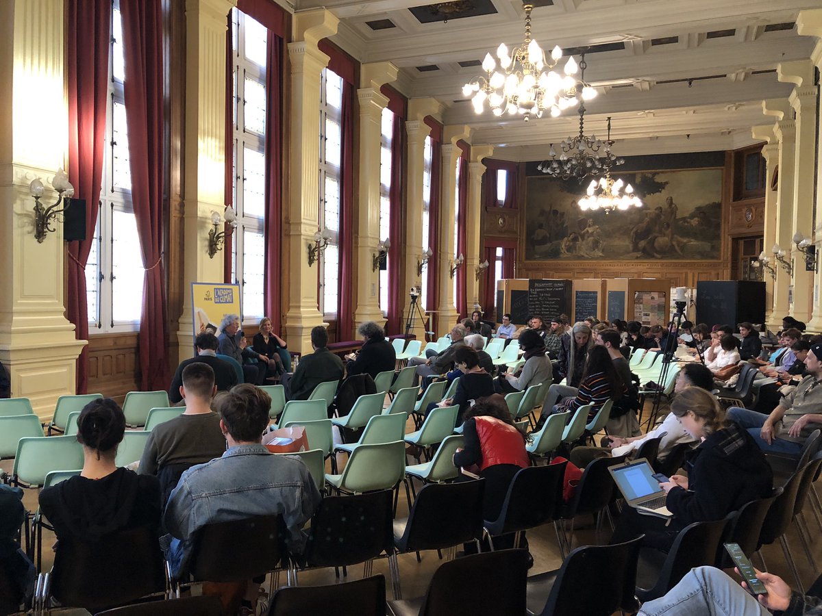 Dernière Conversation autour du Vivant du cycle #2 de nos #conférences.
Thierry Paquot &amp; Émeline Bailly sur le thème "Pour une #écologie du sensible" 
#paysagiste #esaj <a href="/AcademieClimat/">Académie du Climat</a>