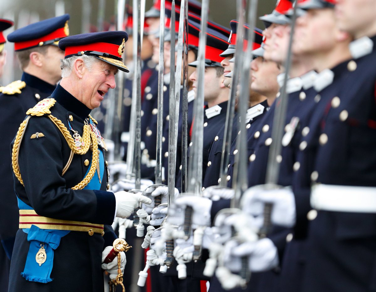 RMRussell29's tweet photo. Later today His Majesty The King will be @RMASandhurst to inspect the 200th Sovereign’s Parade and present the new Colours and Sovereign’s Banner to the receiving Ensigns #KingCharles 

👇 HM's last appearance at the parade in 2015 📸 Max Mumby/Getty https://t.co/UE9oc8IHxN