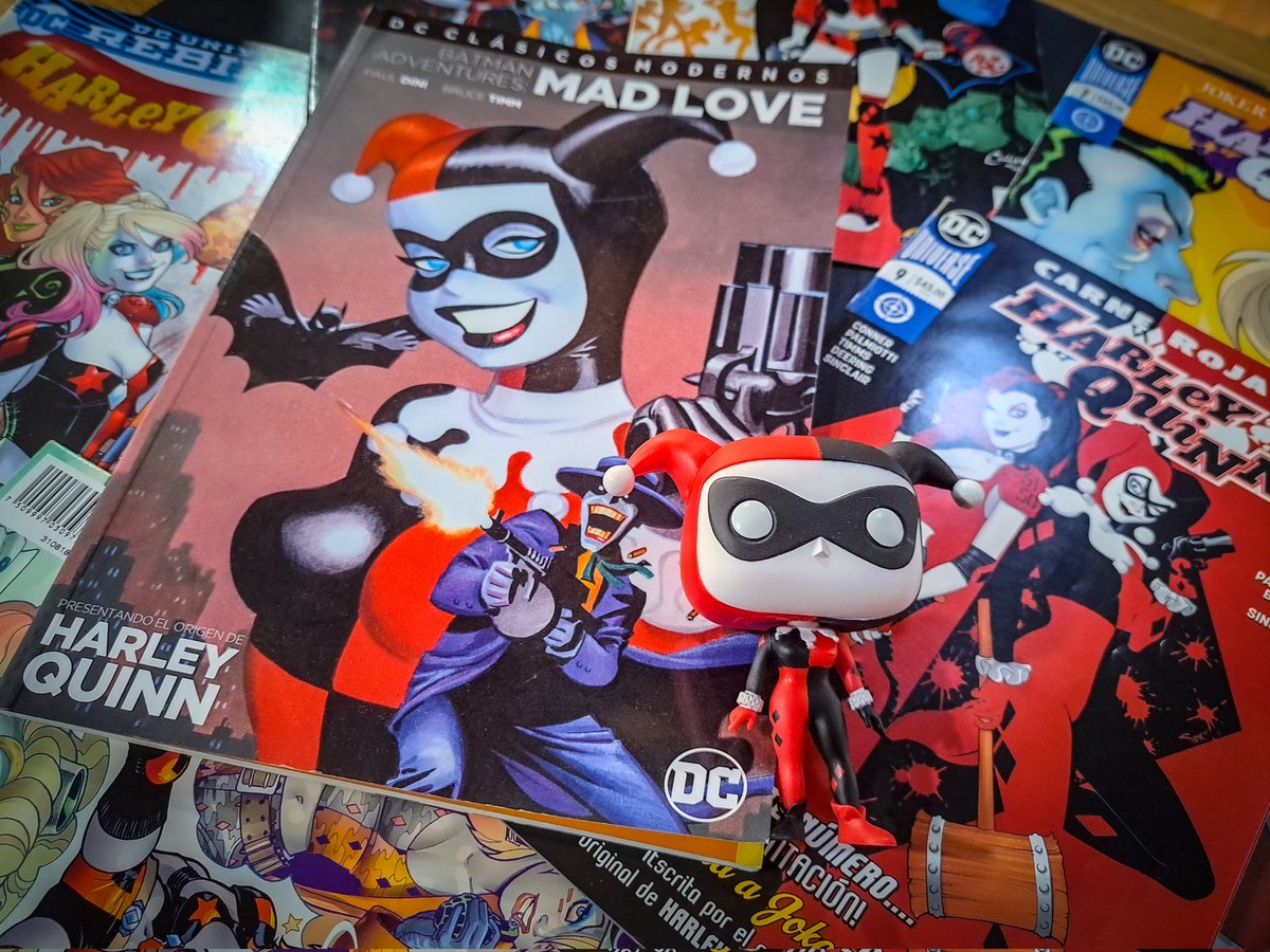 salexmartic's tweet photo. #madlove #harleyquinn
#thejoker #funkocollector #funkojoker #funko #funatic #vinyltoys #toysphotography #funkobatman #funkodc #dccomics #funkopop #funkophoto #funkoharleyquinn #funkophotography #batmantoys #color #comics https://t.co/5odXImL7vF