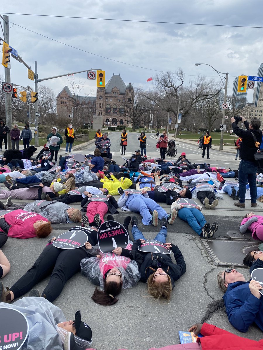 ghost_gurney's tweet photo. ⁦@fordnation⁩ take a 👀 out your window. Nurses are putting it on the line every day, when are you going to show up for us ?! ⁦@ontarionurses⁩ #BetterCare #onpoli https://t.co/bXhyOd1ief