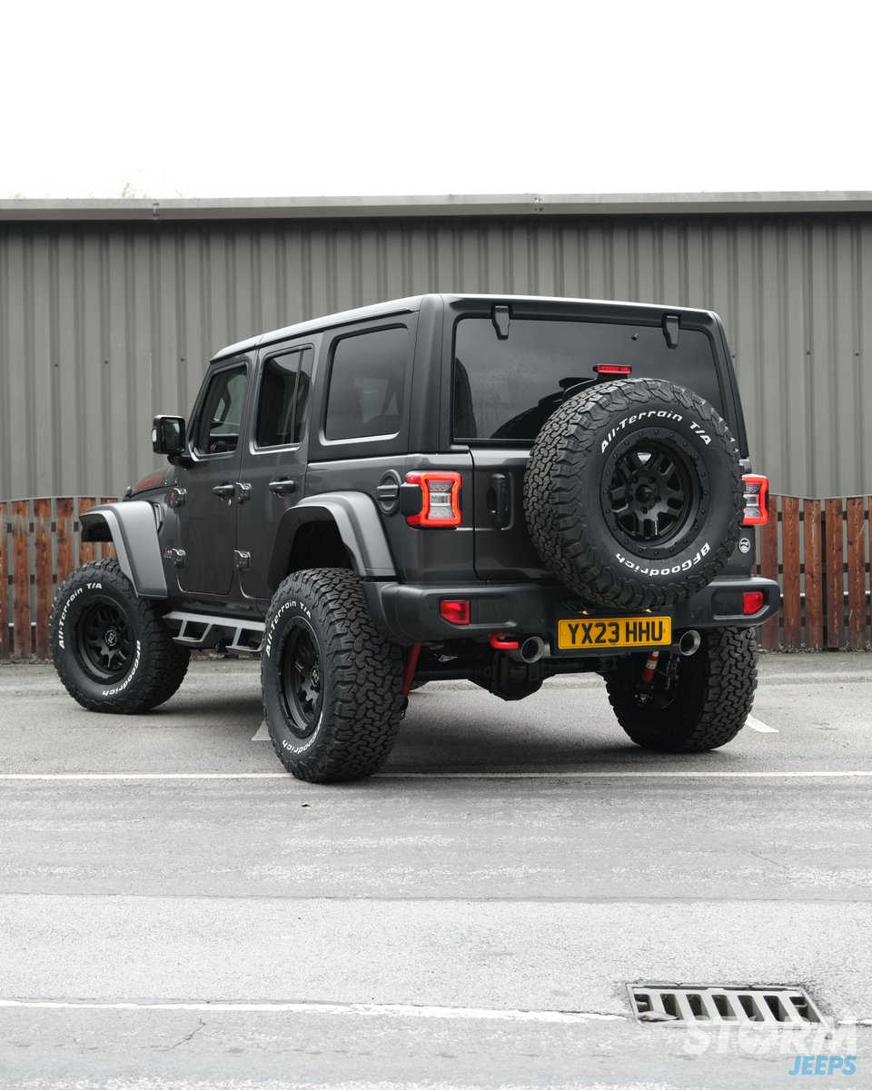 2023 Jeep Wrangler Rubicon. New in for sale. Delivery miles, £72500. Further details on our website : stormjeeps.com/showroom/storm…

#jeep #jeepuk #stormjeeps #carsforsale #mapwhips