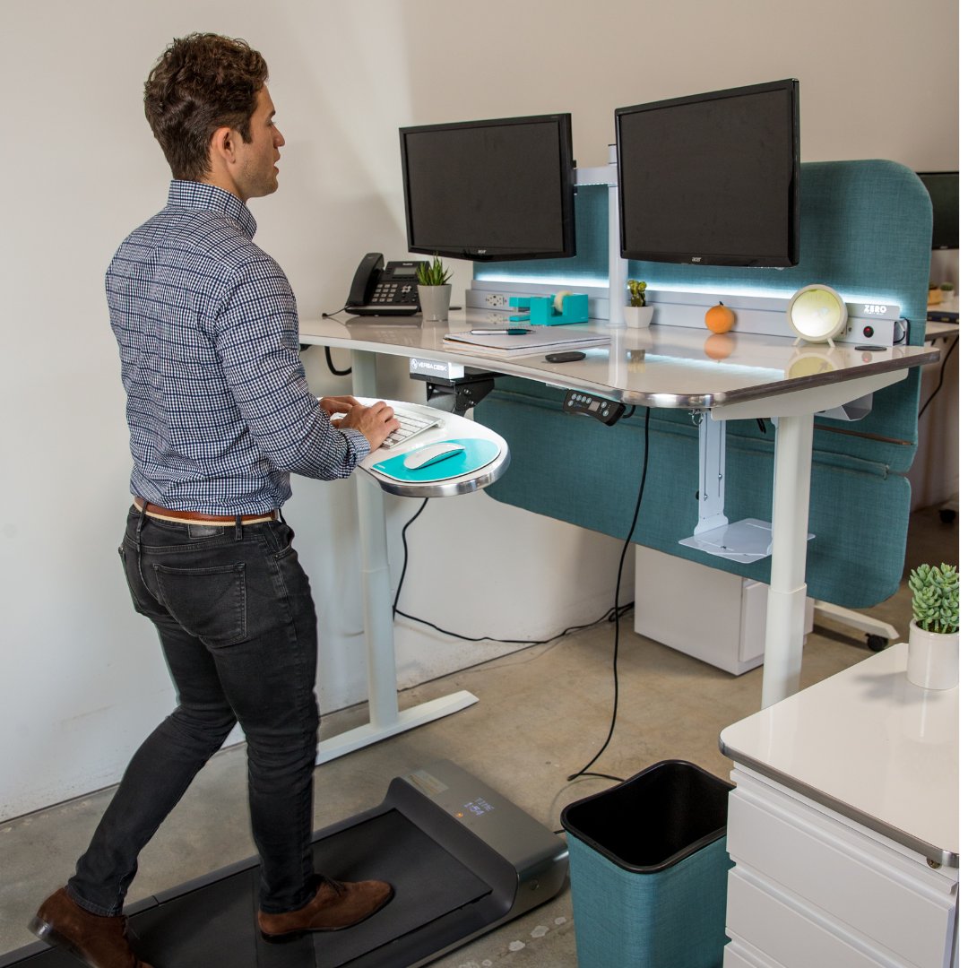 Hey! It's #DeepDishPizza and Hump Day.

Celebrate #Humpday in the office during lunch by feasting Deep Dish Pizza🍕, Chicago style. Then burn the calories after by working out while working with your standing desk😍

 #standingdesk #homeoffice #versadesk #standingdesk