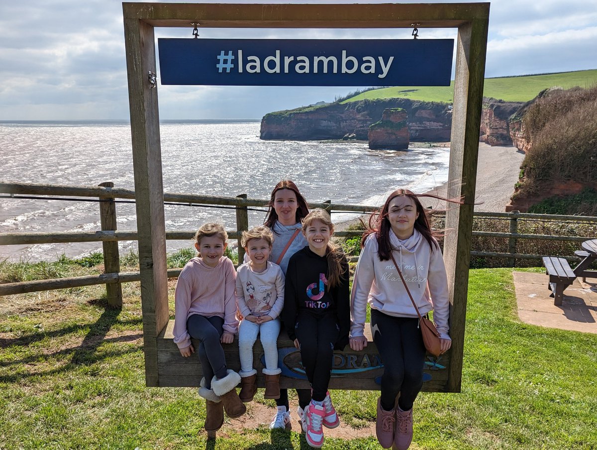 #ladrambay holiday 😎