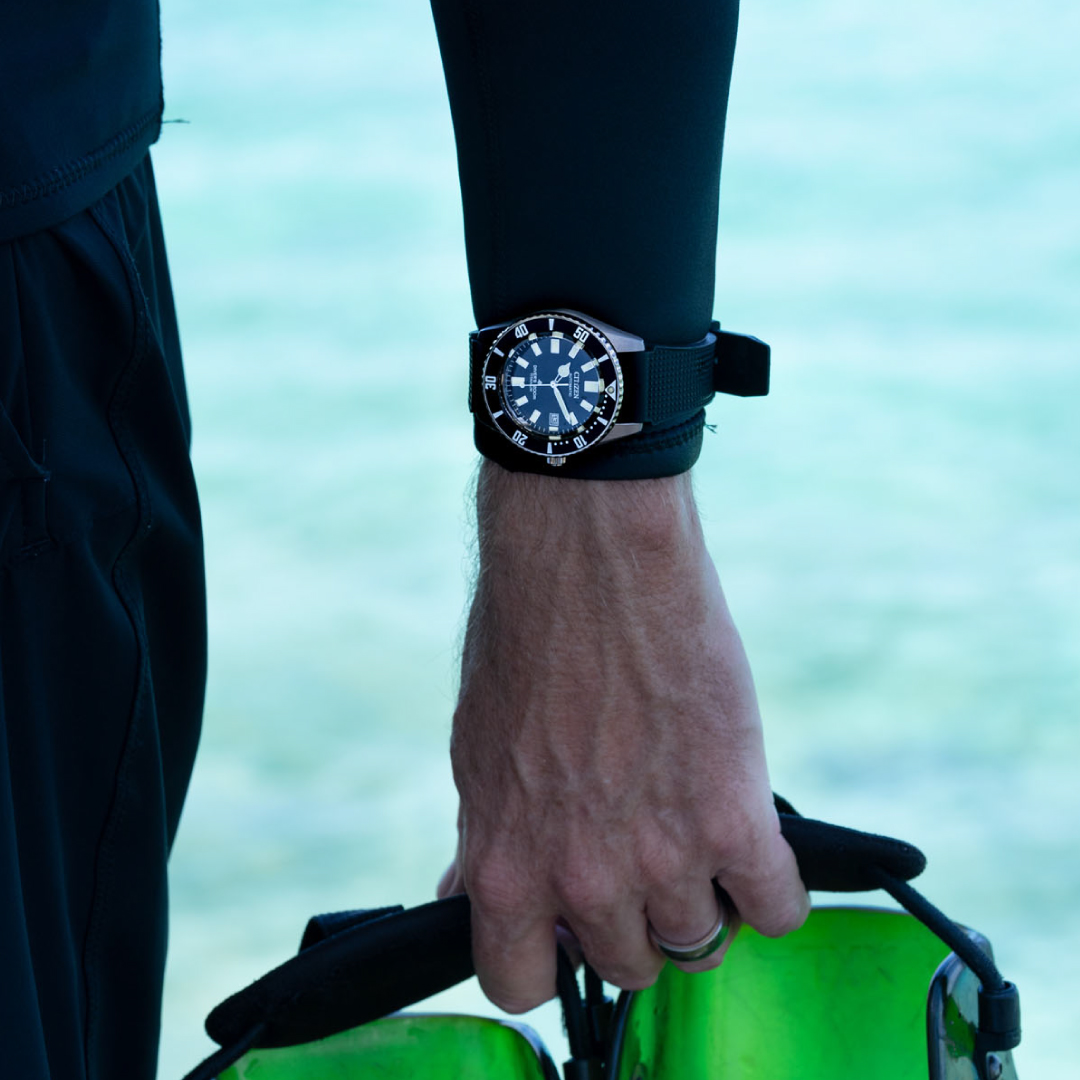 Citizen Watch US (@citizenwatchus) on Twitter photo Exploring the reefs of Bonaire with professional diver Jason Heaton and his Promaster Dive Automatic. The new Promaster Diver is a modern take on a classic 70's dive watch. 📸 : <a href="/jasonheaton/">Jason Heaton</a>
#CitizenPromaster #SuperTitanium | Model: NB6021-17E Exploring the reefs of Bonaire with professional diver Jason Heaton and his Promaster Dive Automatic. The new Promaster Diver is a modern take on a classic 70's dive watch. 📸 : <a href="/jasonheaton/">Jason Heaton</a>
#CitizenPromaster #SuperTitanium | Model: NB6021-17E