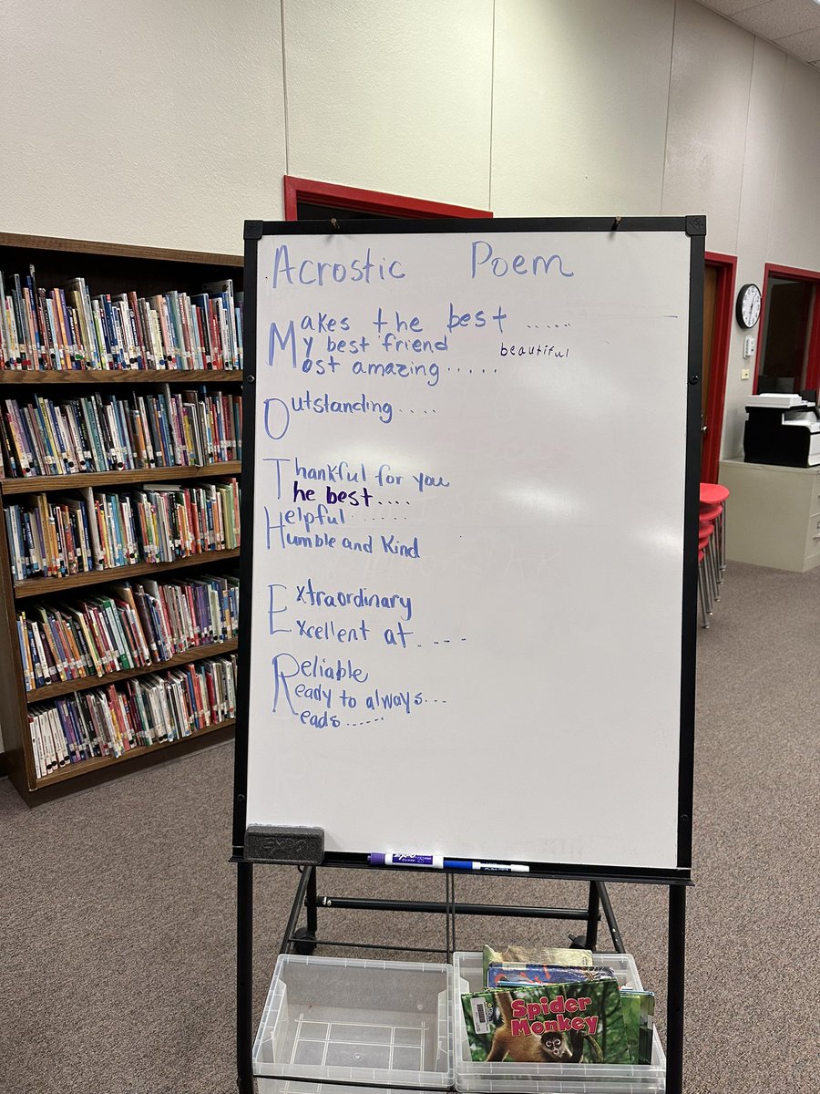 MrsHendReads's tweet photo. I’m blown away by the transformation at @LBJelementary’s library! The space looks amazing 🤩🥳 & I ❤️ that students are working on poetry! #ECISDlibraries https://t.co/hSjvizV5nW