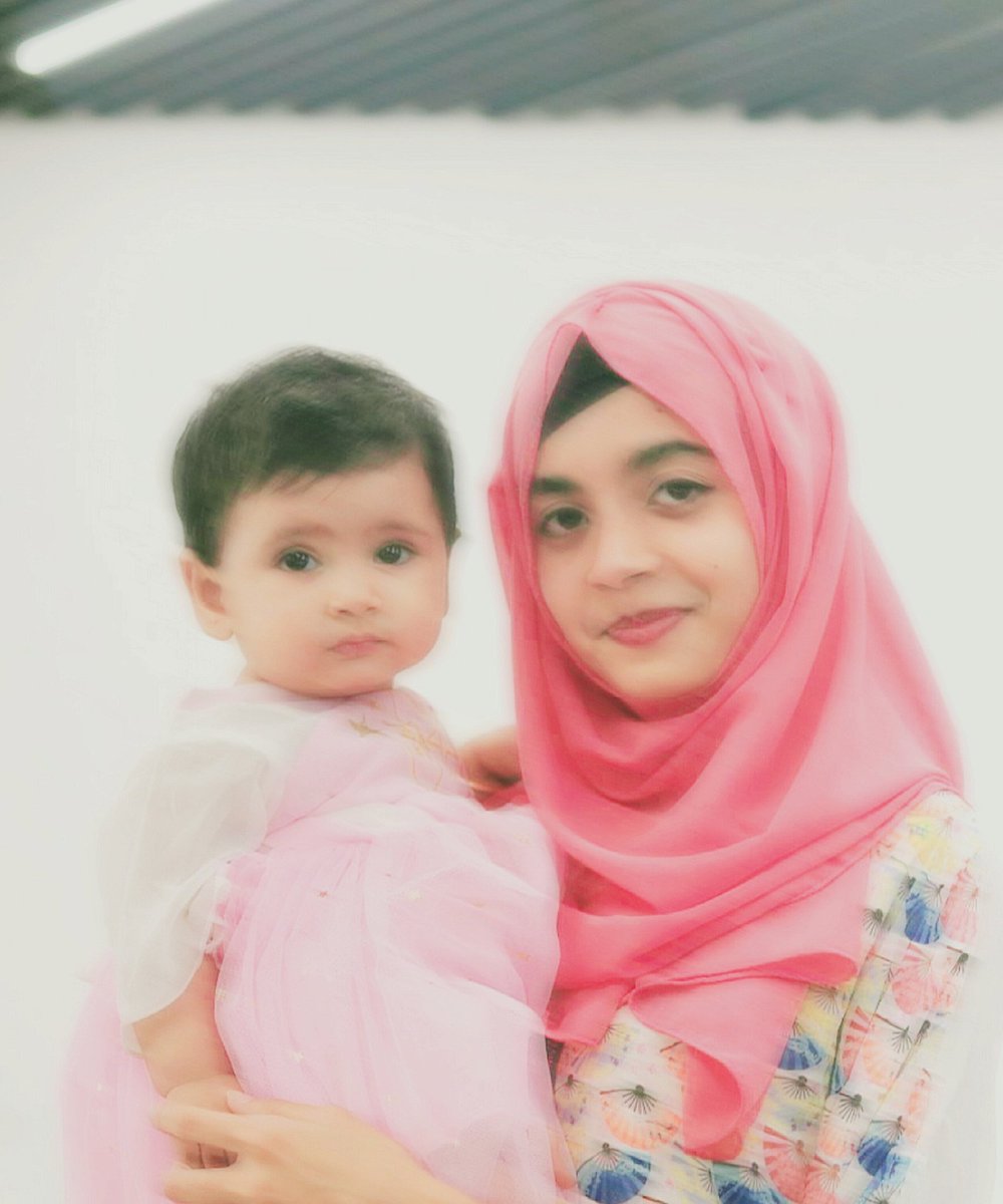 freelancersara3's tweet photo. 🌸🌸🌸
.
.
#photography #photoshoot #instaphoto #instamood #sareelover #internationalmotherlanguageday #hijabquotes #blacklove #friendshipgoals #foreverproud #greatday #myself #selflove #hijabfashion #fashionstyle #sareeaddict #pinkwomen https://t.co/nYB2z6wFsR