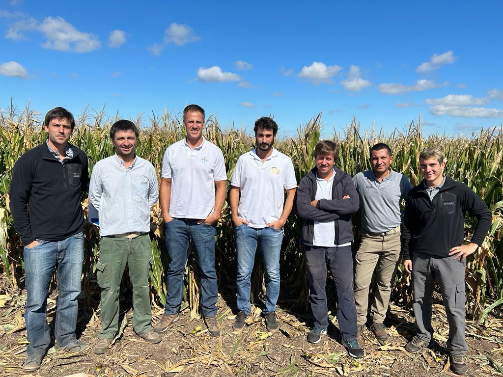 Participamos de la Jornada a Campo de @agrovetschang 🚜 ¡Gracias a todos los que formaron parte! 
Nos vemos la próxima 😉

#AgriculturaDigital
<a href="/JuliPiquero/">Julian</a>
