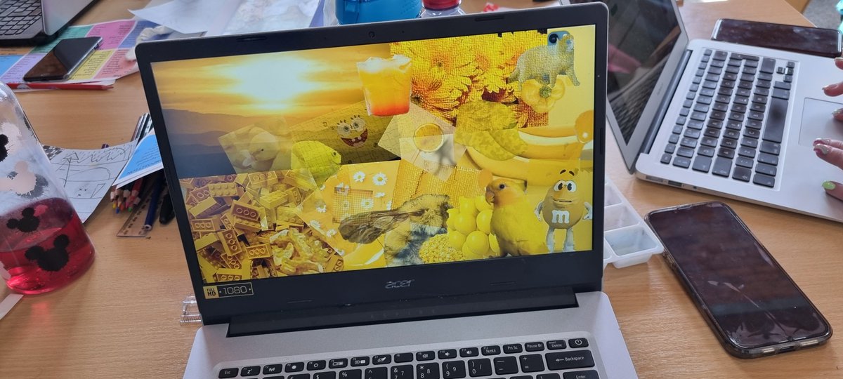 MI5S_JONES's tweet photo. Practical art session - PART 2
#colourfields #IanRitchie #digital #collage #formalelements #colour @PrestoleeScitt @NSEAD1 #primary https://t.co/20HyYmnWEC