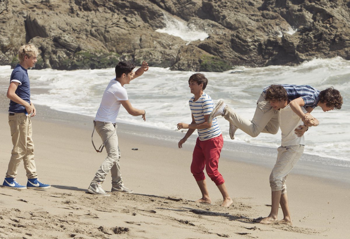 bestsof1d's tweet photo. https://t.co/NvPuqa8k5Y