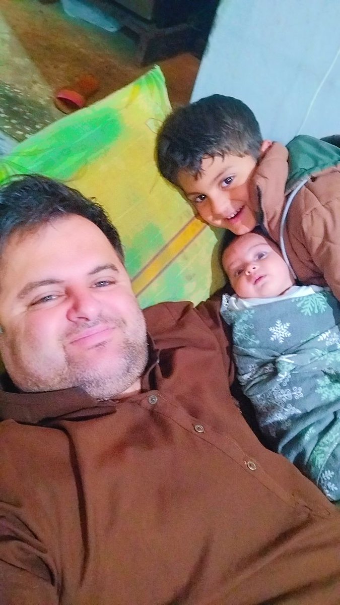 𝐌𝐨𝐡𝐬𝐢𝐧 𝐊𝐚𝐦𝐚𝐥 (@mohsinkamalpmln) on Twitter photo پاکستان تحریک انصاف کے ورکر ہمارے لئے دعا کرتے تھے کہ اللہ پاک آپ لوگوں کو مریم نواز جیسے بیٹی عطاء فرما دیں اللہ پاک نے پاکستان تحریک انصاف والوں کے دعا قبول کر دی اور مجھے <a href="/MaryamNSharif/">Maryam Nawaz Sharif</a> جیسے بیٹی عطاء فرما دیں اب ہمارے دعا ہے کہ اللہ پاک پاکستان تحریک انصاف والوں کو ٹرینا جیسے پاکستان تحریک انصاف کے ورکر ہمارے لئے دعا کرتے تھے کہ اللہ پاک آپ لوگوں کو مریم نواز جیسے بیٹی عطاء فرما دیں اللہ پاک نے پاکستان تحریک انصاف والوں کے دعا قبول کر دی اور مجھے <a href="/MaryamNSharif/">Maryam Nawaz Sharif</a> جیسے بیٹی عطاء فرما دیں اب ہمارے دعا ہے کہ اللہ پاک پاکستان تحریک انصاف والوں کو ٹرینا جیسے
