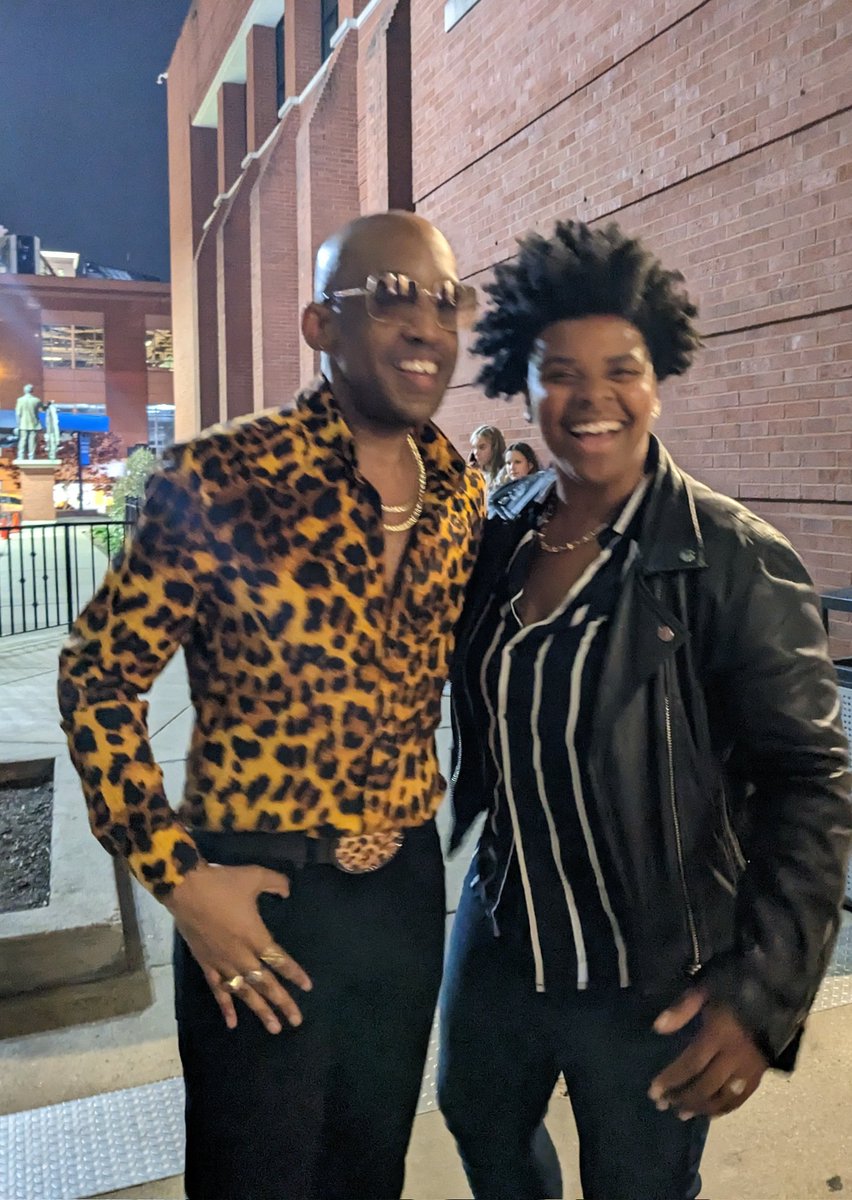 JoyClarkMusic's tweet photo. Gang gang ✊🏾 @marcuskdowling 
#itsdifferentnow https://t.co/gw0d1tSxlL