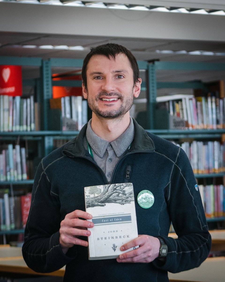 EHSCTElibrary's tweet photo. Hi, My name is Patrick and I am excited to be working in the library. Prior to working in the EHS library, I taught visual art and worked in special education. I look forward to meeting you all.  @essexwestford @ehs_vt  @CTEforTech https://t.co/BYogQDKo0g