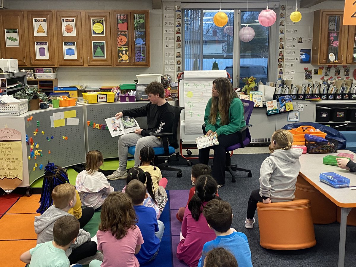 <a href="/VJA_VALT/">Andrew Varsity Athletic Leadership Team</a> We had such a great time this morning reading to our future T-Bolts at Bannes. Thank you <a href="/KirbySD140/">KSD 140</a> Bannes staff for the warm welcome, look forward to returning later this year.