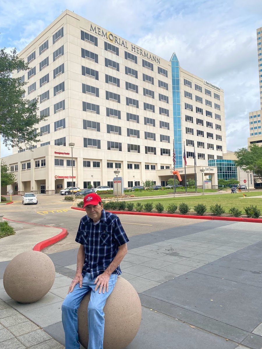 Danny (@dannyramzymd) on Twitter photo Robotic MIDCAB patient done last week @UTHeartvascular and @MemorialHermann discharged home 36 hours after surgery! Robotic surgery can help reduce length of stay and facilitate return to normal activity #roboticsurgery #roboticcardiacsurgery #cardiacsurgery Robotic MIDCAB patient done last week @UTHeartvascular and @MemorialHermann discharged home 36 hours after surgery! Robotic surgery can help reduce length of stay and facilitate return to normal activity #roboticsurgery #roboticcardiacsurgery #cardiacsurgery